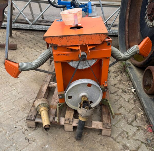 GAMBERINI IMPOLVERATORE A SOLLEVATORE