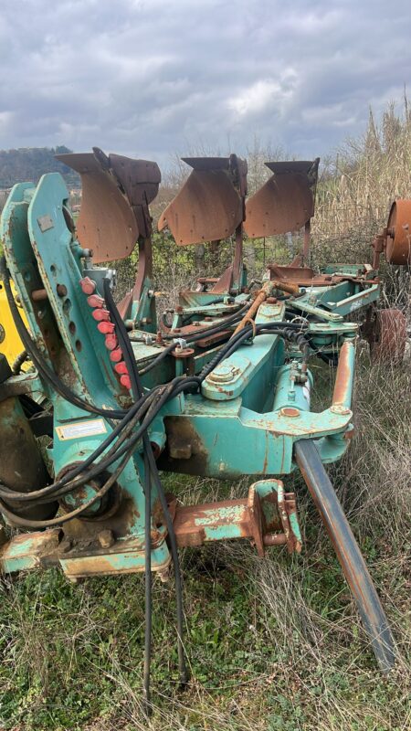 ARATRO NARDI TRIVOMERE