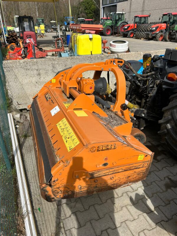 Trincia Berti TFB/C 180 Usata – Trinciatrice Agricola Affidabile