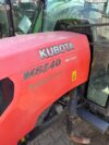 Kubota M8540 Power Crawler usato anno 2012 – vista laterale tre quarti anteriore